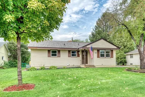 7231 Emerson Ave N, Brooklyn Center, MN 55430