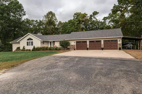 707 Windermere Ct NW, Oronoco, MN 55960