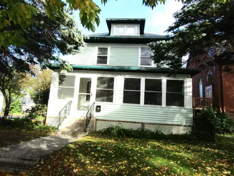 210 N 4th St, Montevideo, MN 56265