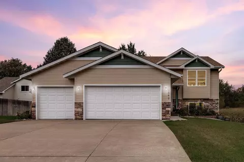 5449 149th Ln NW, Ramsey, MN 55303