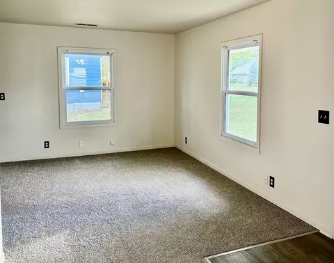 305 SE 1st Ave, Mapleton, MN 56065 photo 9