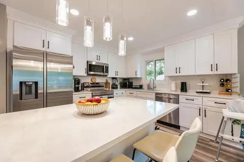 10331 Hummingbird St NW, Coon Rapids, MN 55433