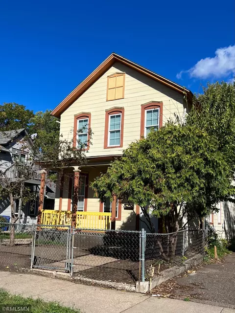 289 Goodhue St, Saint Paul, MN 55102