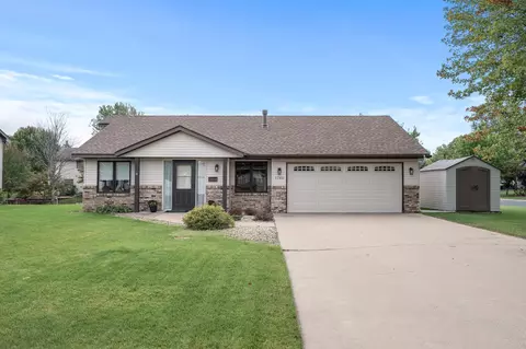 1760 146th Ln NW, Andover, MN 55304