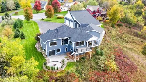 596 Grange Rd, Hudson, WI 54016