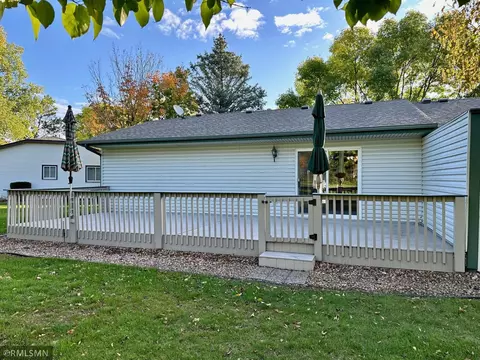 11216 Xavier Ct, Bloomington, MN 55437 photo 3