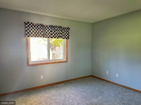 11216 Xavier Ct, Bloomington, MN 55437 photo 20