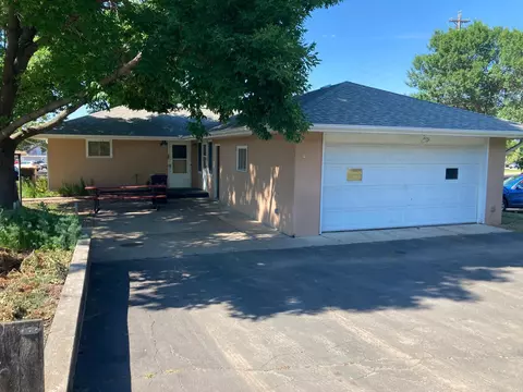212 3rd Ave W, Shakopee, MN 55379