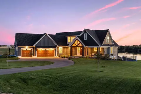 1471 166th Ave, New Richmond, WI 54017