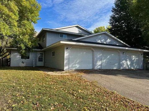 1005 Boxelder Ave, Marshall, MN 56258