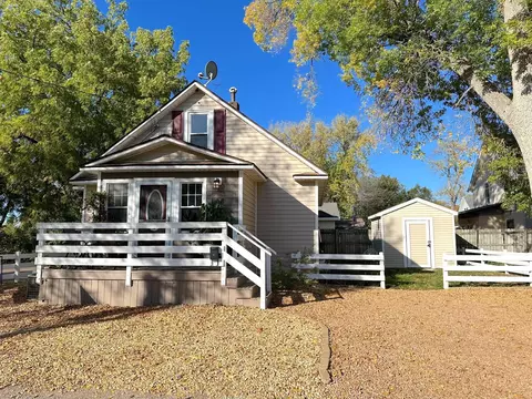 106 Morin Ln, Albert Lea, MN 56007