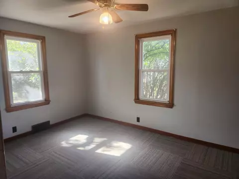 103 9th St, Windom, MN 56101 photo 3