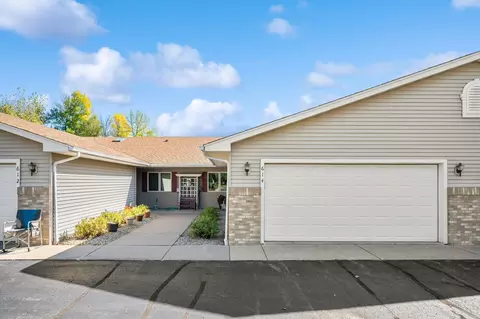 614 4th Ave S, Princeton, MN 55371