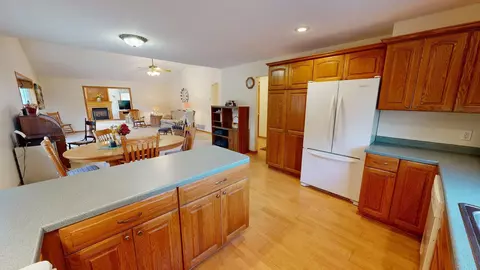 Kitchen - 3701 15th Ave SE, Willmar, MN 56201 photo 3 of 4