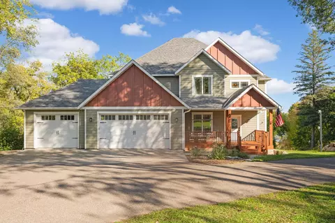 5621 Eden Prairie Rd, Minnetonka, MN 55345