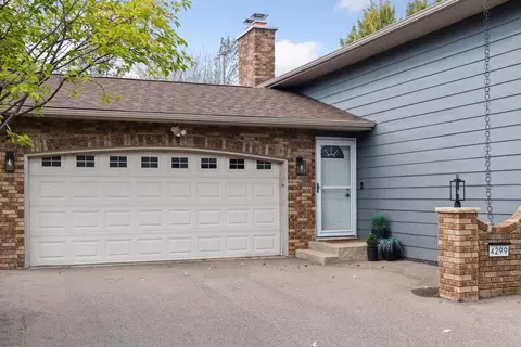4299 Sun Cliff Rd, Eagan, MN 55122 photo 4
