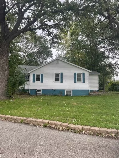 122 2nd St NW, Elbow Lake, MN 56531