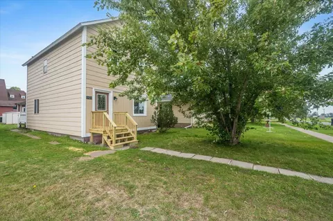 1828 E 3rd St, Superior, WI 54880