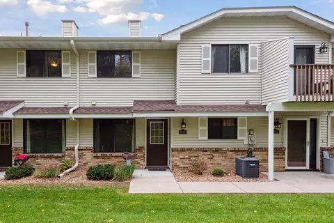 7632 Wedgewood Ct N, Maple Grove, MN 55311
