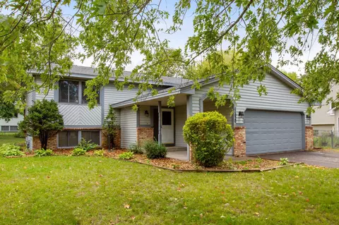 11020 Wisconsin Ave N, Champlin, MN 55316
