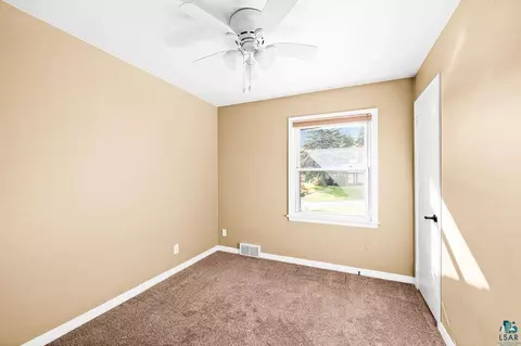 802 Northland Ave, Duluth, MN 55804 photo 18