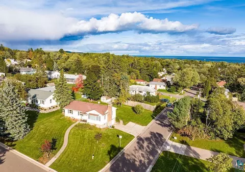 802 Northland Ave, Duluth, MN 55804 photo 7