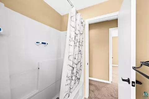 802 Northland Ave, Duluth, MN 55804 photo 22