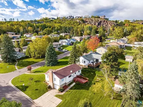 802 Northland Ave, Duluth, MN 55804 photo 8