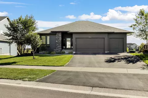19672 Hibbing Way, Lakeville, MN 55044