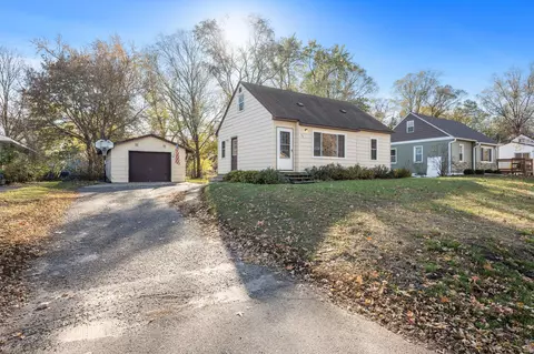 44 Pine Dr, Circle Pines, MN 55014