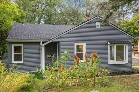 4630 7th St NE, Columbia Heights, MN 55421