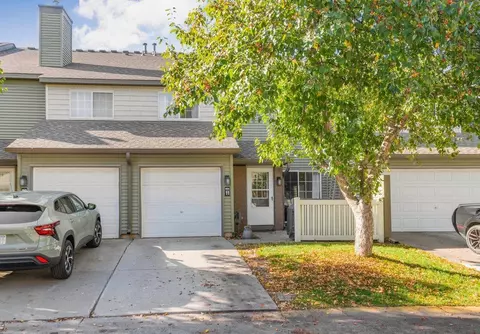 9925 Russell Ave N #11, Brooklyn Park, MN 55444