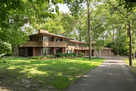 865 Partenwood Rd, Orono, MN 55356