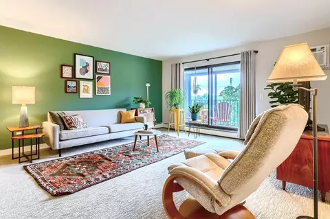 5545 Chicago Ave #307, Minneapolis, MN 55417