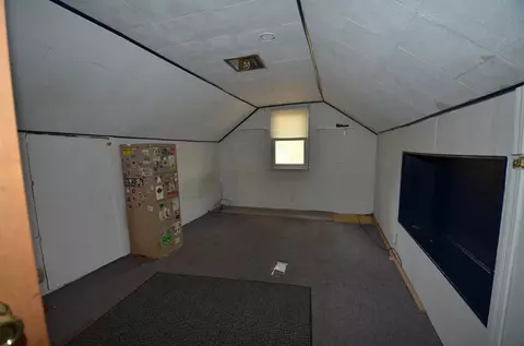 325 W Redwing St, Duluth, MN 55803 photo 13