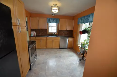 325 W Redwing St, Duluth, MN 55803 photo 12