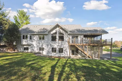110800 Bavaria Rd, Chaska, MN 55318