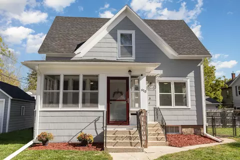 613 6th Ave NW, Faribault, MN 55021