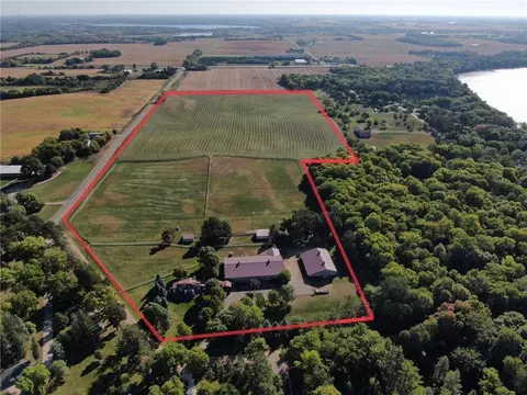 10668 Kimball Ave NW, Annandale, MN 55302