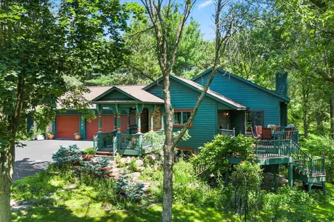 5187 Jamaca Ave N, Lake Elmo, MN 55042