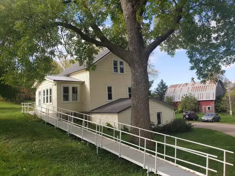 8758 180th St, Silver Lake, MN 55381