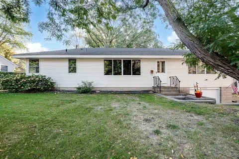 6853 7th St NE, Fridley, MN 55432