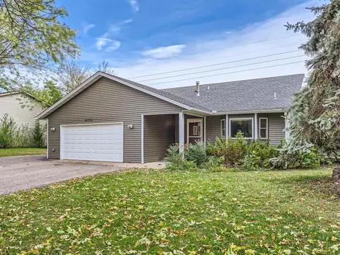 10775 Grouse St NW, Coon Rapids, MN 55433