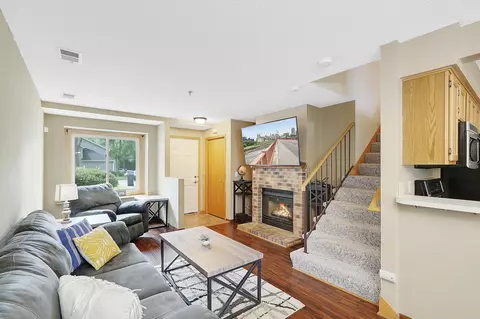17958 Evener Way, Eden Prairie, MN 55346