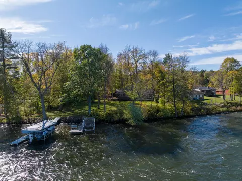 w3370 Little Bear Road, Sarona, WI 54870