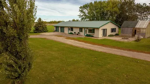 1872 Olympic St, Mora, MN 55051 photo 11