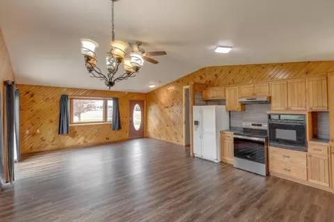 1872 Olympic St, Mora, MN 55051 photo 14