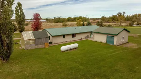 1872 Olympic St, Mora, MN 55051 photo 13