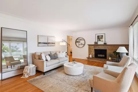6328 Saint Johns Ave, Edina, MN 55424
