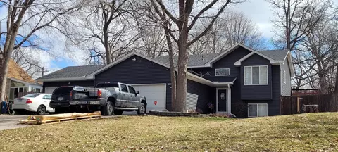 9869 Ilex St NW, Coon Rapids, MN 55433